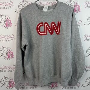Gildan CNN sweater pull over red Gray Sweatshirt with Red CNN Logo